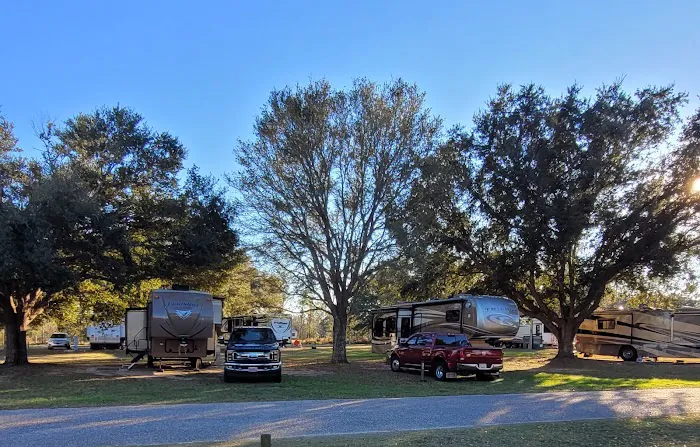 Rainbow Plantation - Escapees RV Parks Picture 2