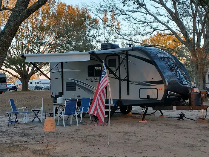 Rainbow Plantation - Escapees RV Parks Picture 6