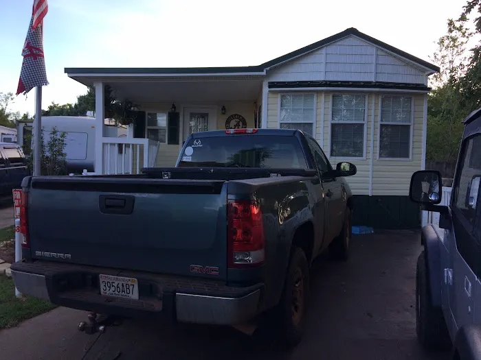 Magnolia Farms RV Park Picture 6