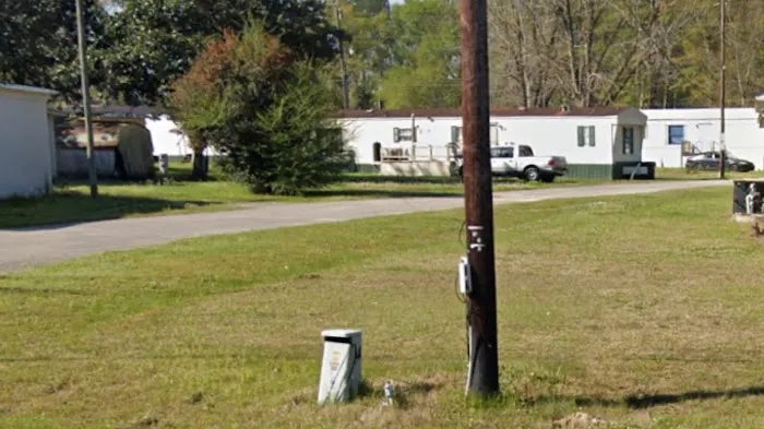 Glendale Mobile Home Community Picture 2