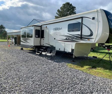 Camper Hollow Campground. 615.606.4346