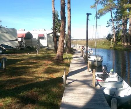 Lake Saunders RV Resort