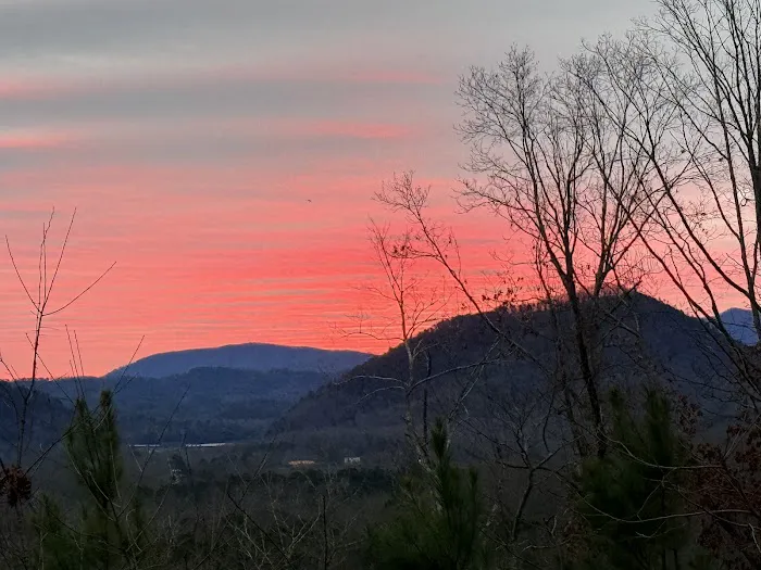 Smith Mountain Camping Picture 3