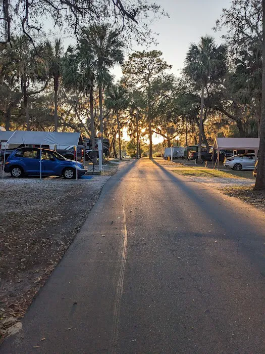 Twelve Oaks RV Resort Picture 3