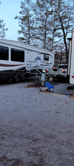 Travel L Campground Picture 2