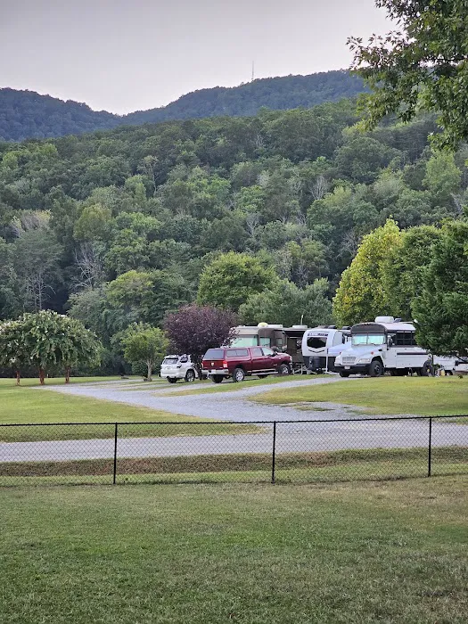 Raccoon Mountain Caverns and Campground Picture 6