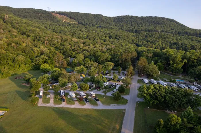 Raccoon Mountain Caverns and Campground Picture 9