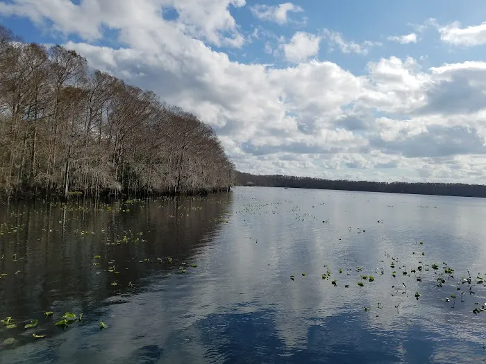 Lake Ashby Mobile Home Park Picture 9