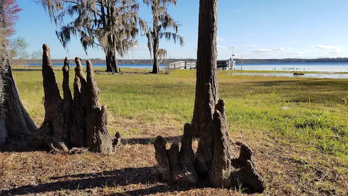 Lake Ashby Mobile Home Park Picture 4