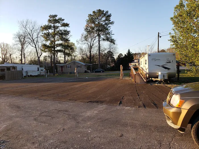 Indian Springs Campgrounds Picture 10
