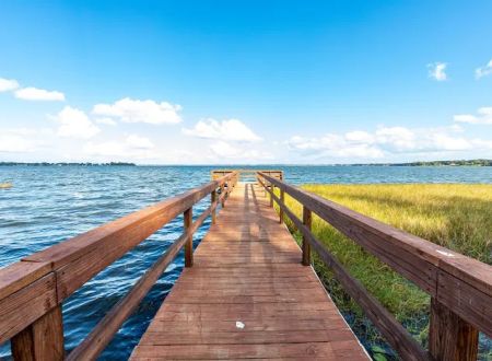Lake Shore 55+ Manufactured Home Community