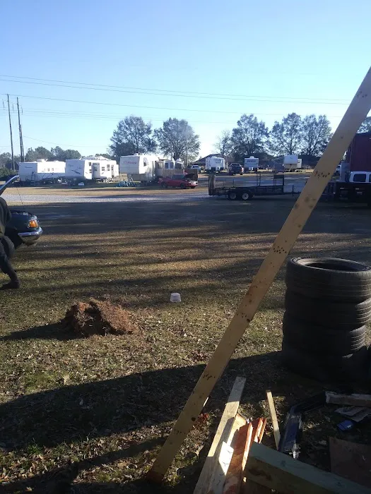 Mc Coy's RV Park Picture 3