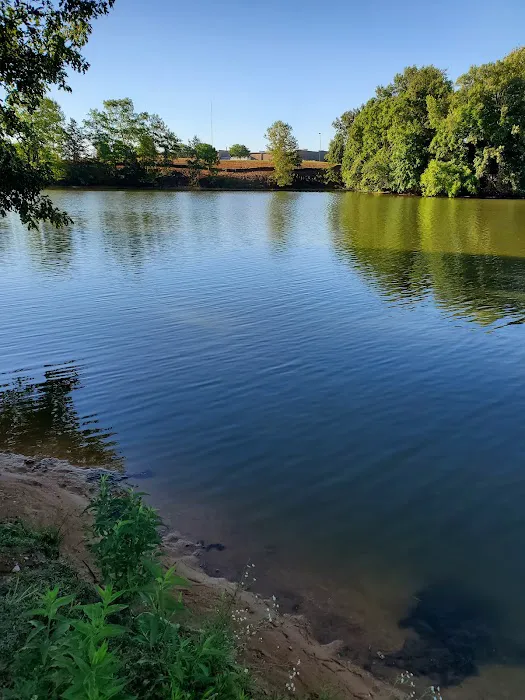 Camp Lakewood Campground Picture 4