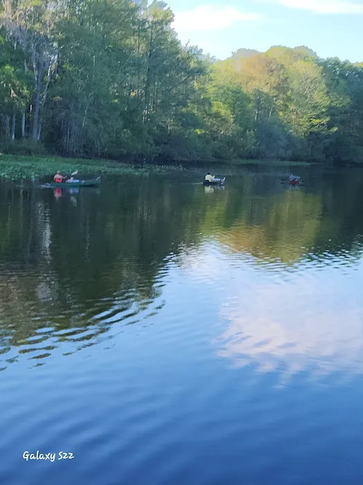 Riverside RV Park Picture 4