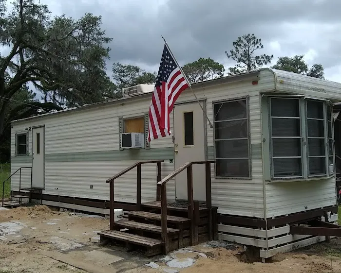 Riverside RV Park Picture 7