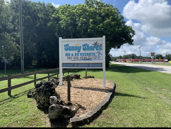 Sunny Shores MH & RV Resort Picture 4