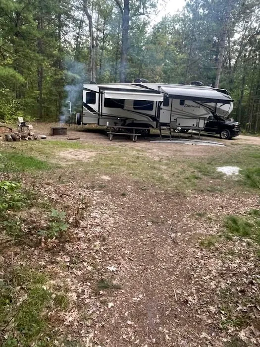 Jewell Lake Campground Picture 1
