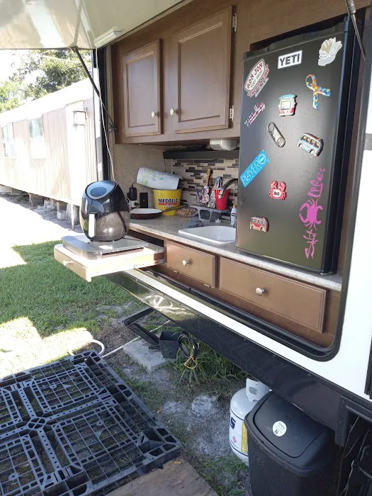 Park Avenue Mobile Park Picture 7