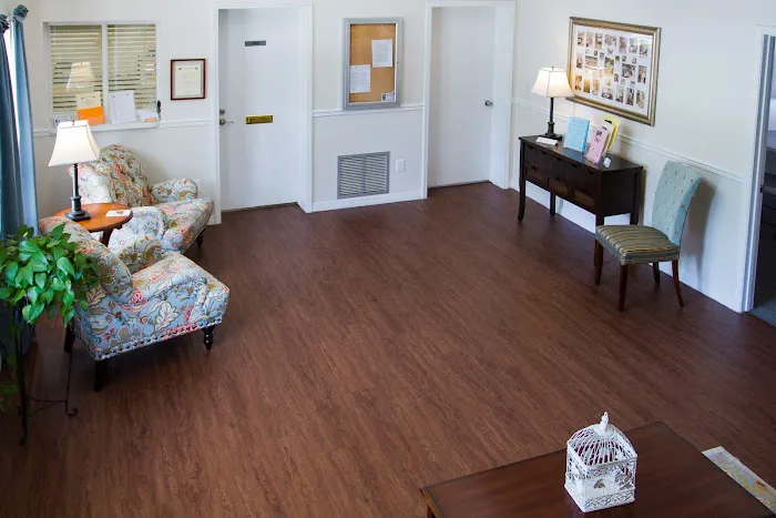 Magnolia Village Picture 3