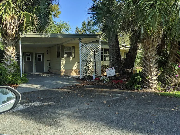 Corley Island Mobile Manor Picture 1