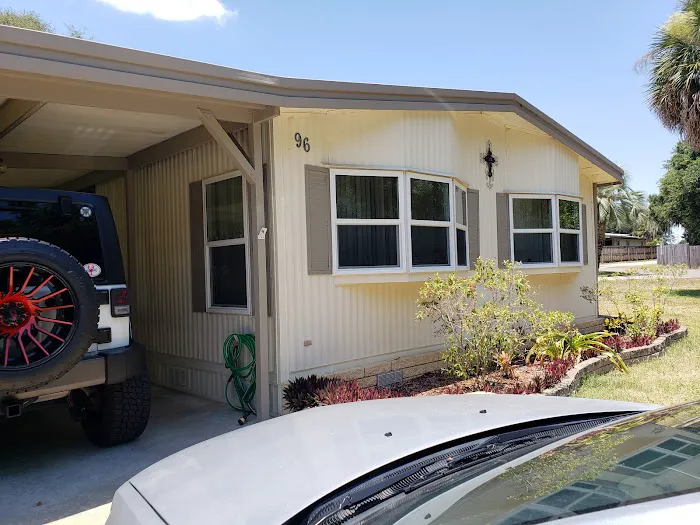 Cypress Creek Mobile Home Park Picture 4