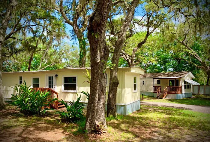 The HUB Leesburg - MH & RV Park Picture 5