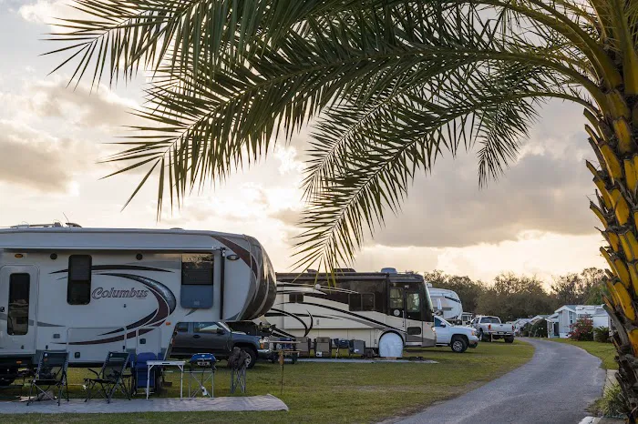 Holiday RV Park Picture 3