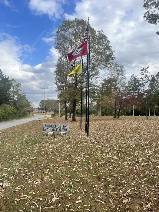 Anglers Choice Rv Park Picture 7