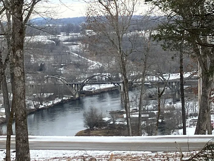 Bachelor Bluff Picture 8