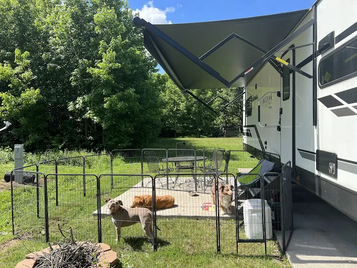 Miller’s Outpost RV Resort Picture 7
