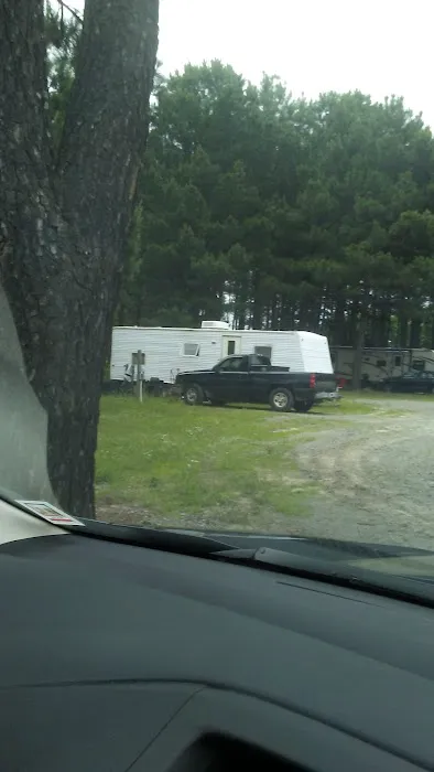 Sunshine Meadows RV Park Picture 2