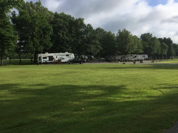 Red River RV Park Picture 8