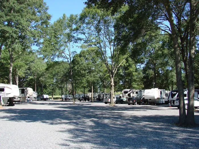 Red River RV Park Picture 7