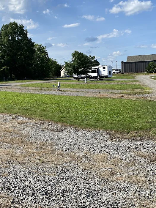 Eagles Nook RV Park Picture 3