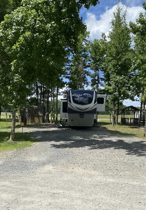 Fort Javelin RV Park Picture 3