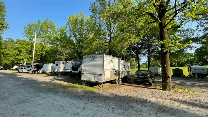 Darrell Brannon RV Park Picture 4