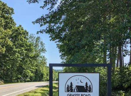 Grassy Road Cabins and Camping