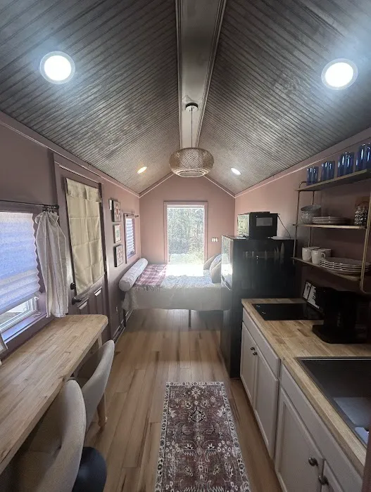 Grassy Road Cabins and Camping Picture 10