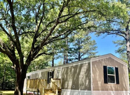 Pleasanton Hills Mobile Home Community