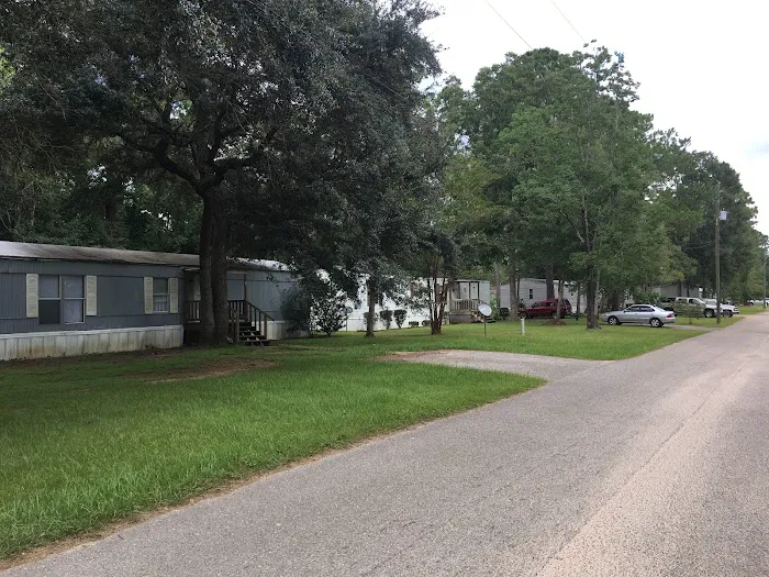 Wood Acres Community Picture 1