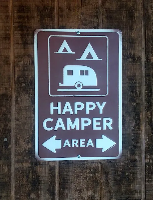 Yonder Woods Mobile Home & RV Park Picture 7