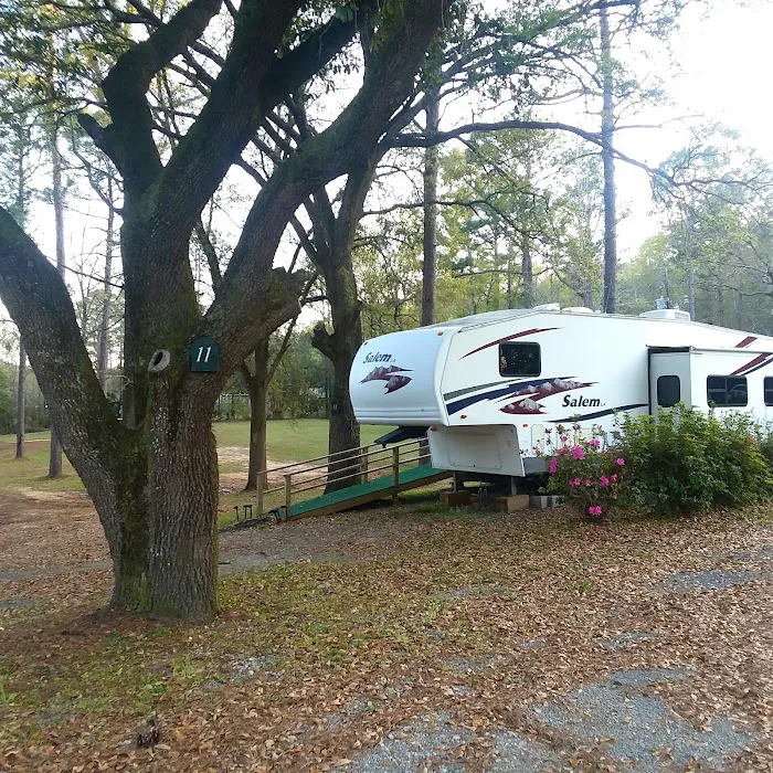 Yonder Woods Mobile Home & RV Park Picture 10
