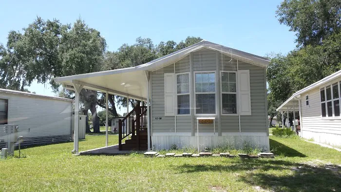 Red Oaks RV Resorts Picture 5
