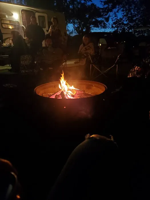Arrowhead Campgrounds Picture 8