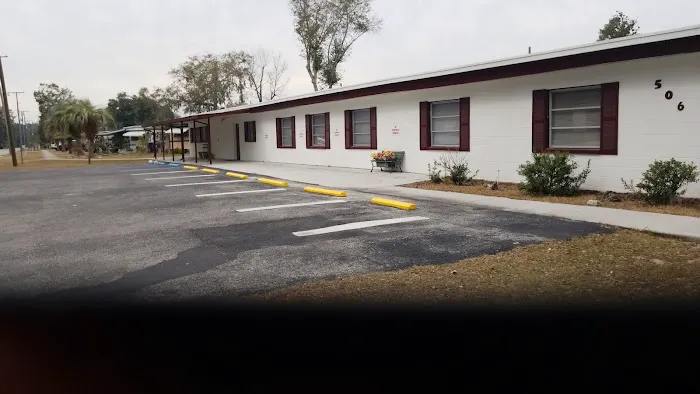 Dogwood Mobile Home Park Picture 3