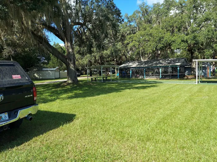 Florilow Oaks Picture 1