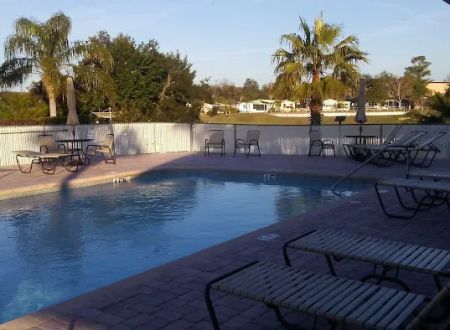 East Lake Landings