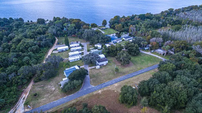 Hide-A-Way Harbor RV Park Picture 2