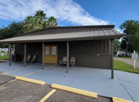 Bee's RV Resort