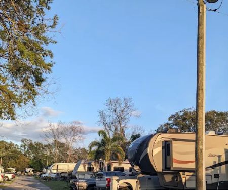 RV RESORT PARK
